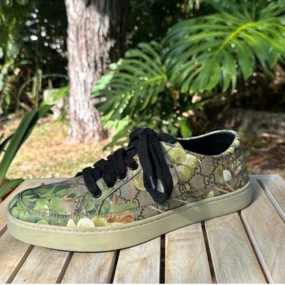 Gucci Other - Gucci GG Supreme Canvas Sneakers